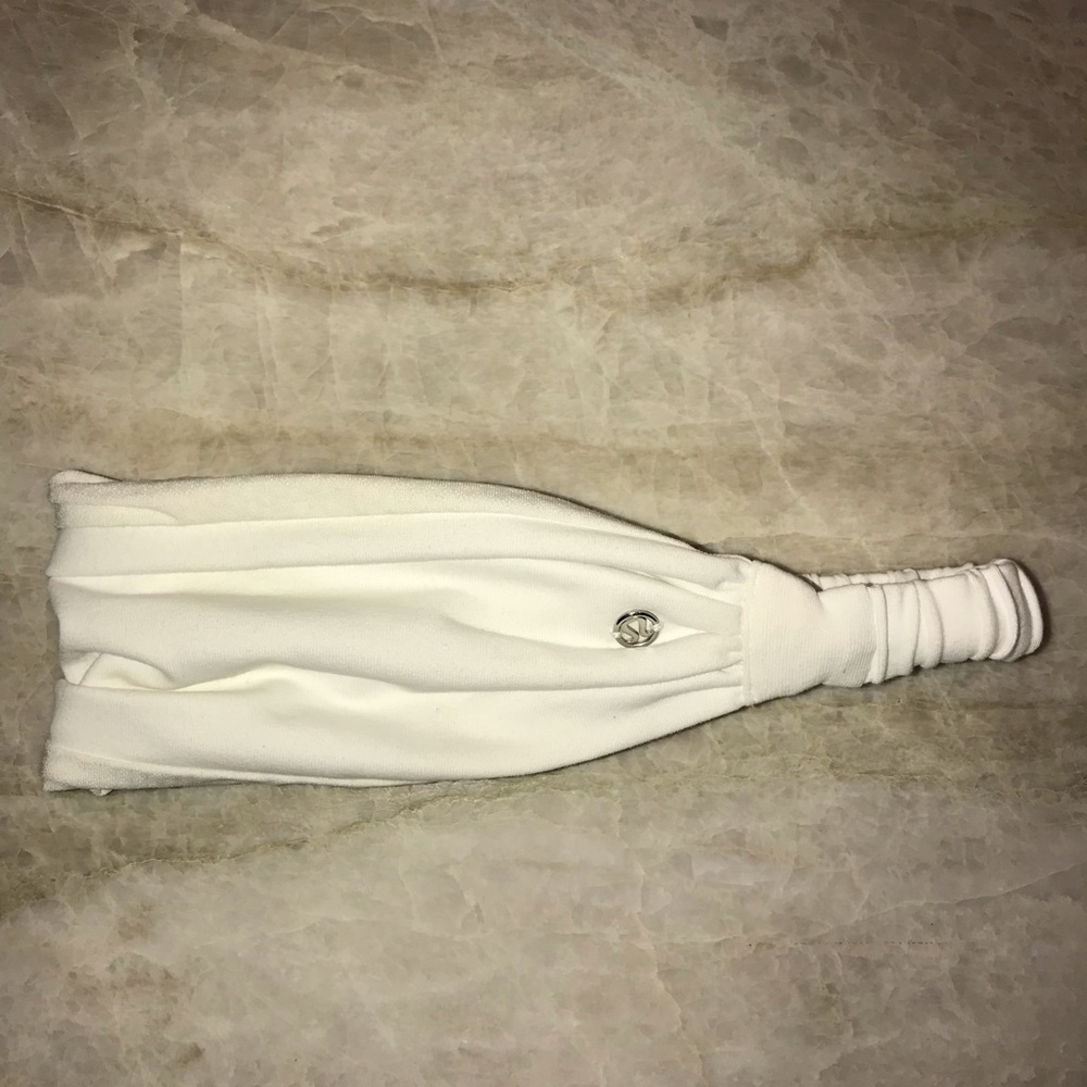 White thick lulu lemon headband